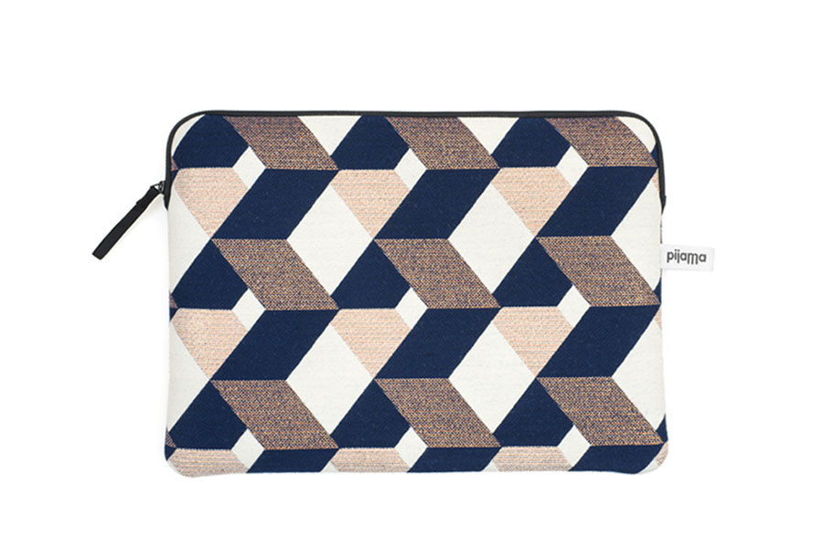 Custodia per MacBook Air 13"/ iPad Pro 13” Sofa Lurex Custodia per MacBook Air 13"/ iPad Pro 13” Sofa Lurex