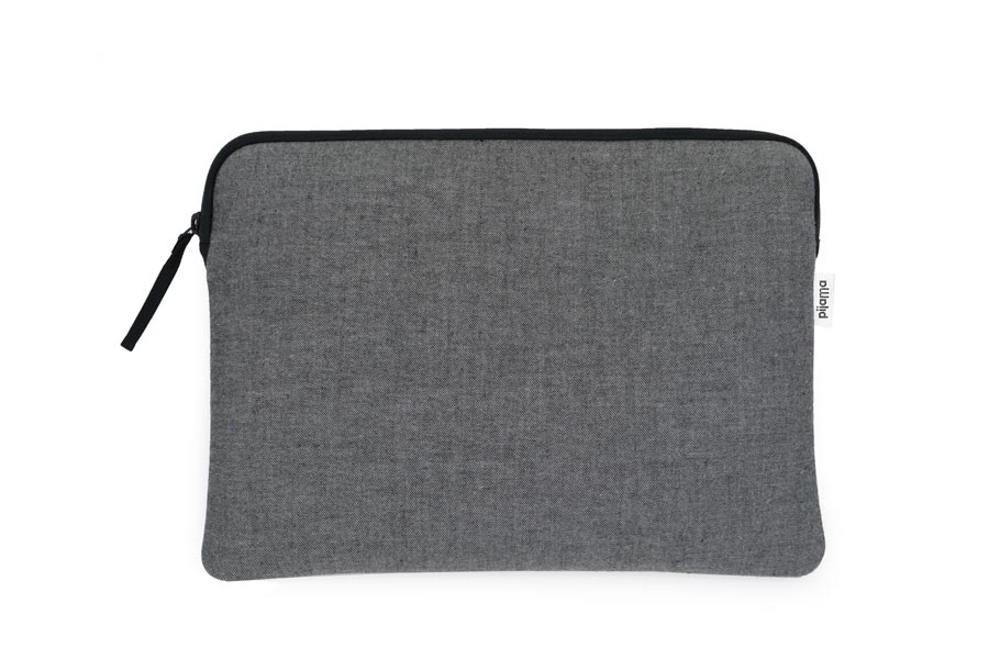 Macbook Air 13" / Ipad Pro 13" zip case Light Denim Macbook Air 13" / Ipad Pro 13" zip case Light Denim